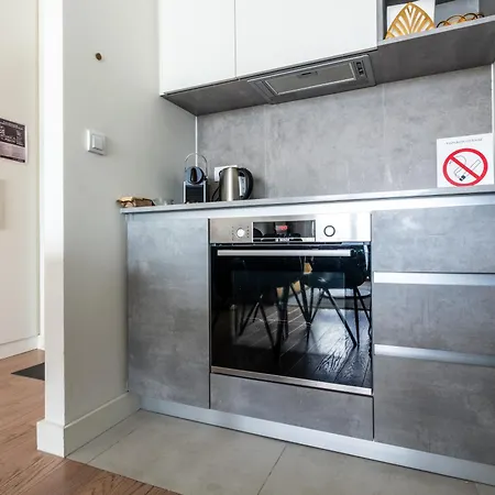 The View Waterfront Apartment Belgrade